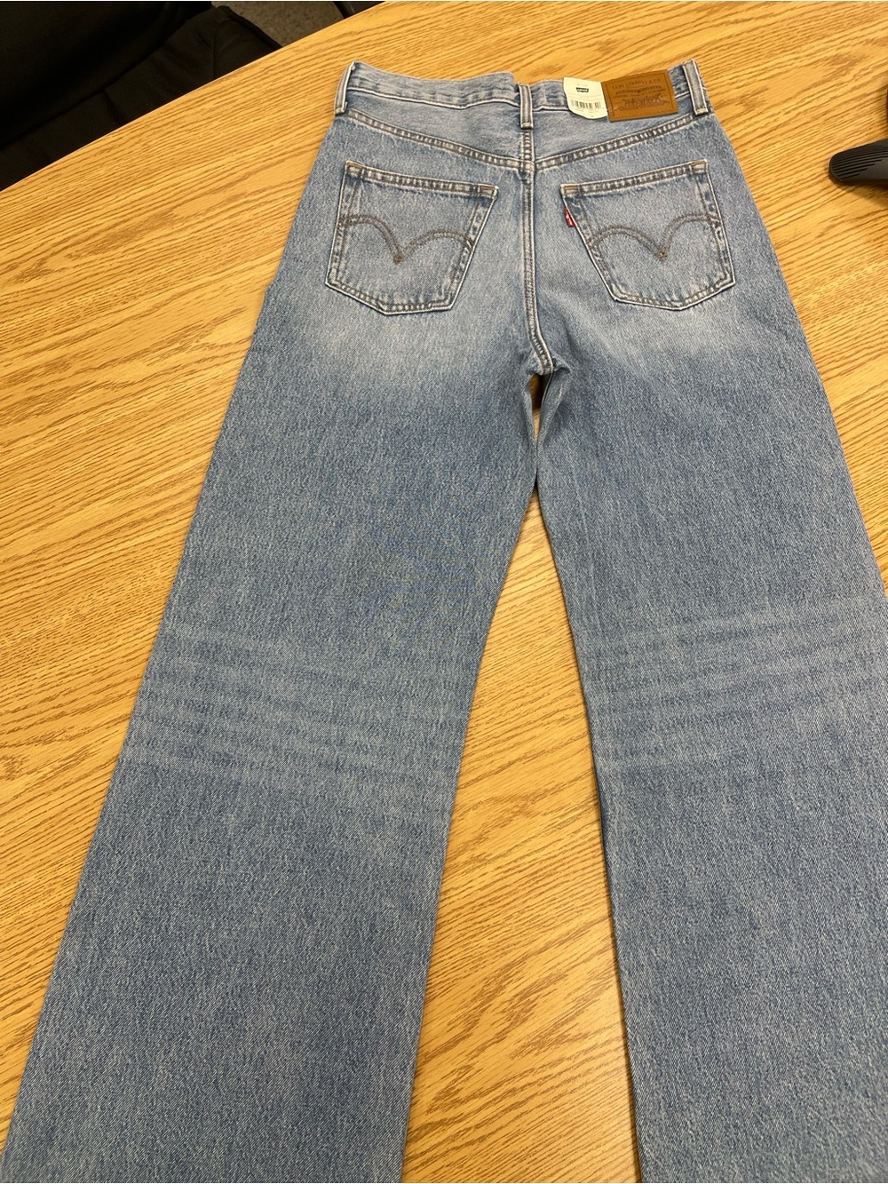 Women’s Levi's Ribcage Wide Leg Jean - Picture 5 of 8